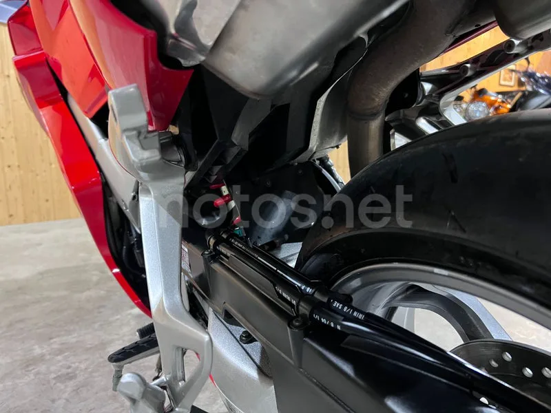 Honda VFR800F - Vista 57