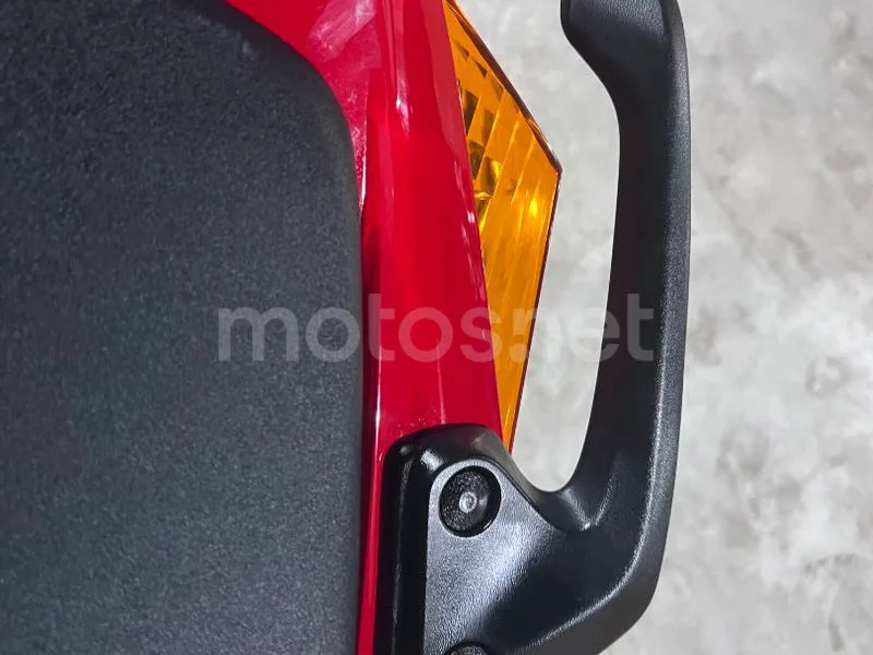 Honda VFR800F - Vista 63