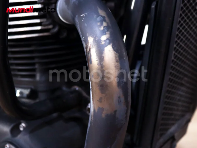 Triumph Bonneville T120 - Vista 17