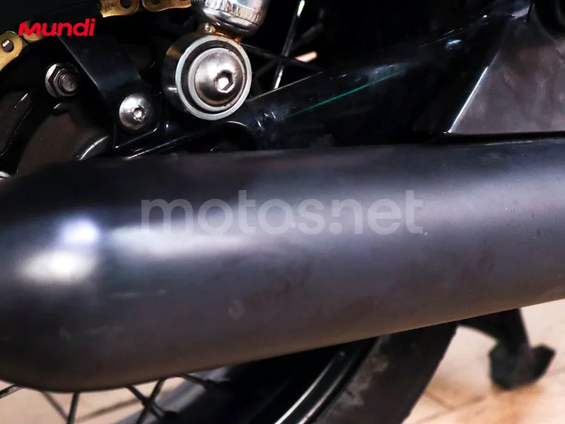 Triumph Bonneville T120 - Vista 36