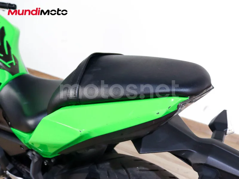Kawasaki Ninja 650 - Vista 15