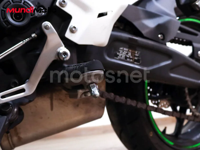 Kawasaki Ninja 650 - Vista 22