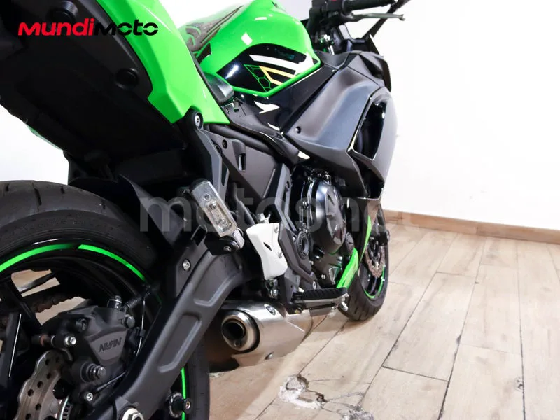 Kawasaki Ninja 650 - Vista 4