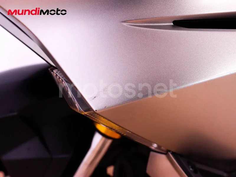 Honda Forza 750 - Vista 20