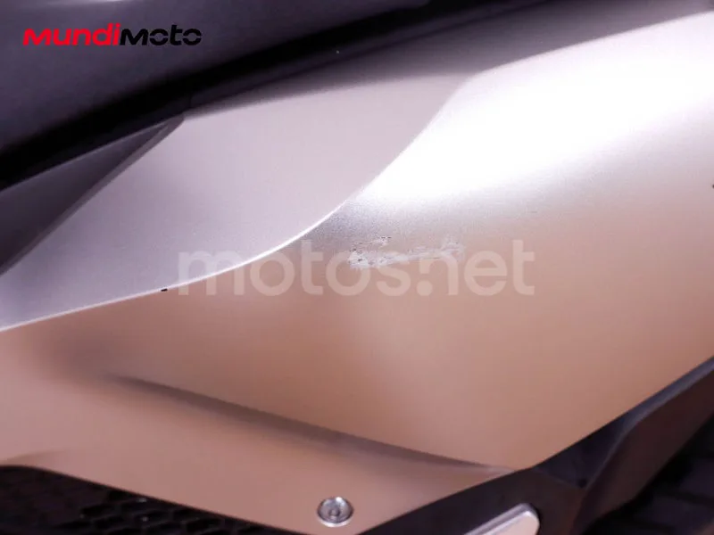 Honda Forza 750 - Vista 28