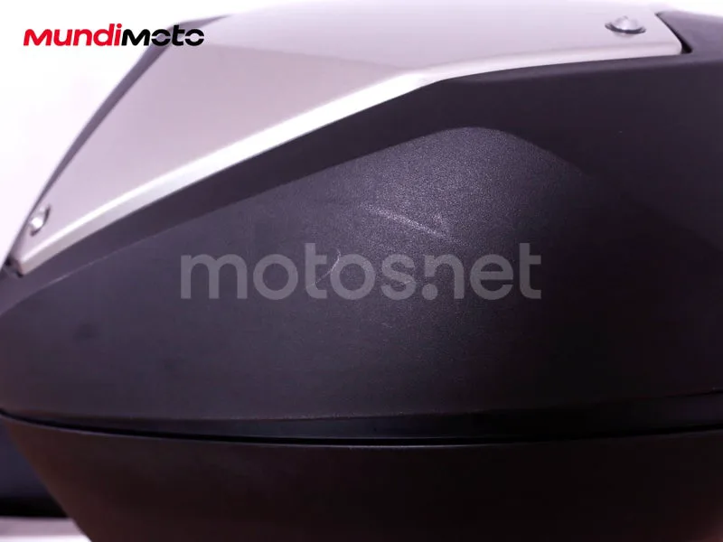 Honda Forza 750 - Vista 31