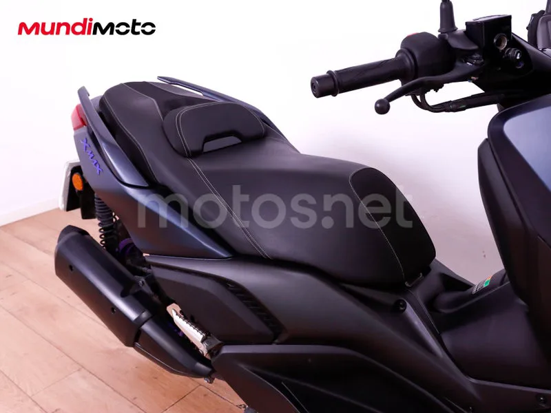Yamaha XMAX 300 - Vista 35