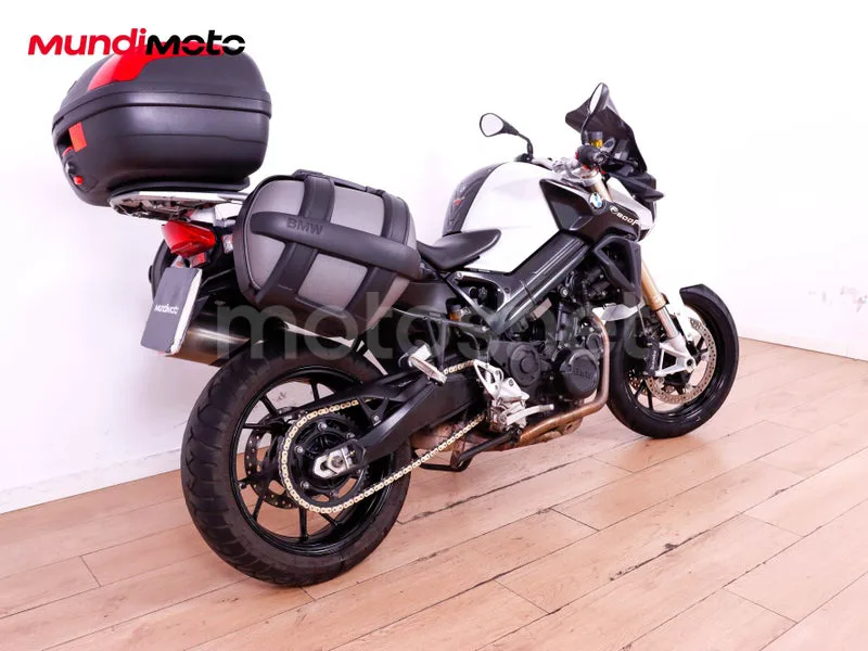 BMW F 800 R - Vista 3