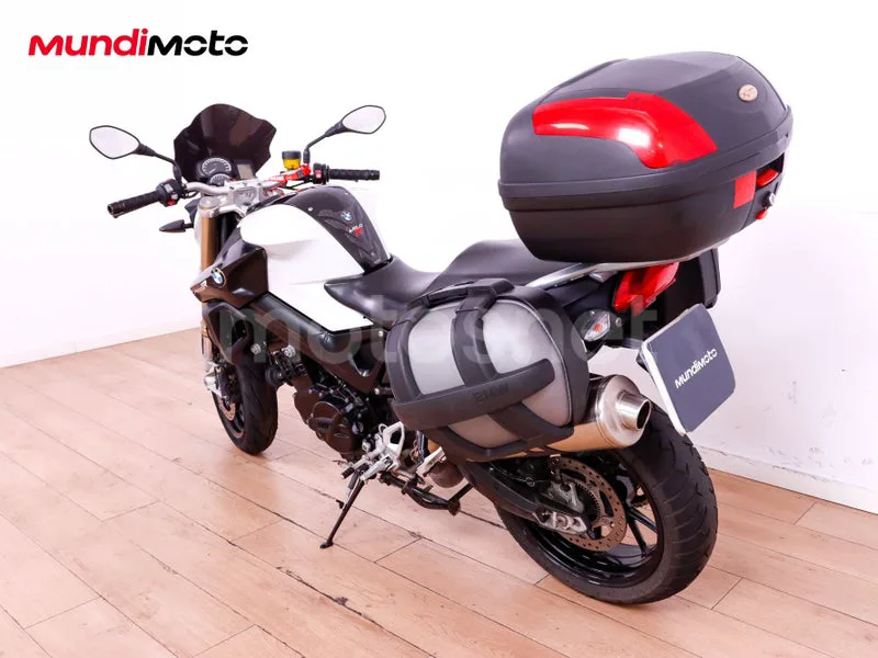 BMW F 800 R - Vista 8