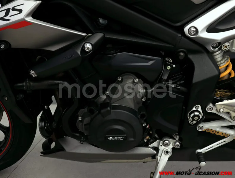 Triumph Street Triple - Vista 10