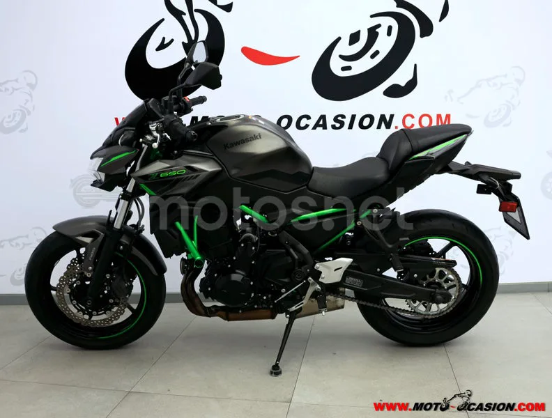 Kawasaki Z650 - Vista 7