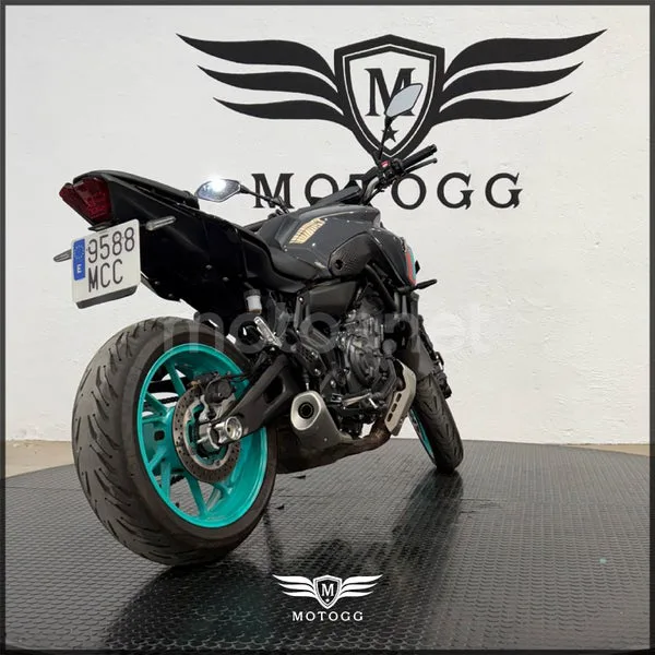 Yamaha MT-07 - Vista 6