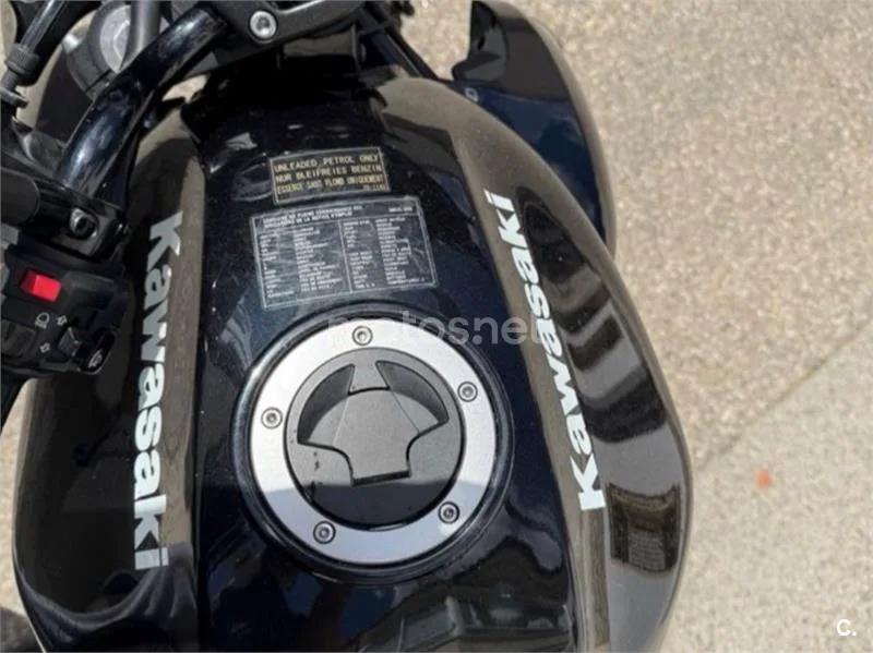 Kawasaki ER-6n - Vista 3