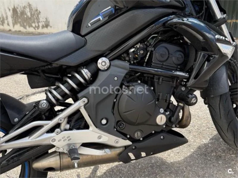 Kawasaki ER-6n - Vista 6