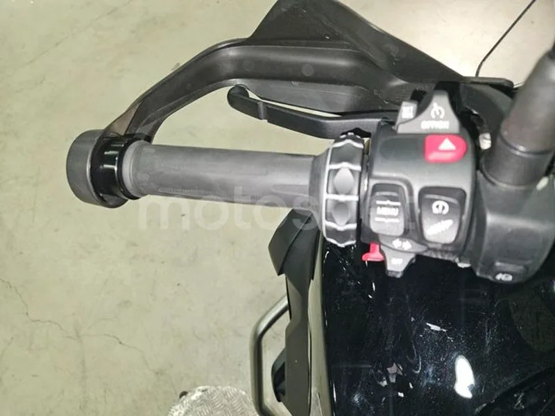 BMW F 900 GS - Vista 8