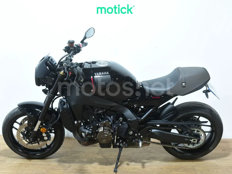 Yamaha XSR900 - Vista 7