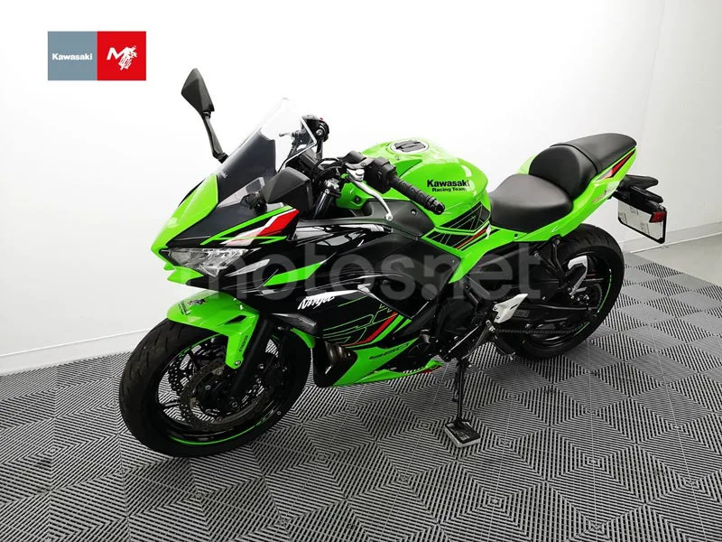 Kawasaki Ninja 650 - Vista 17