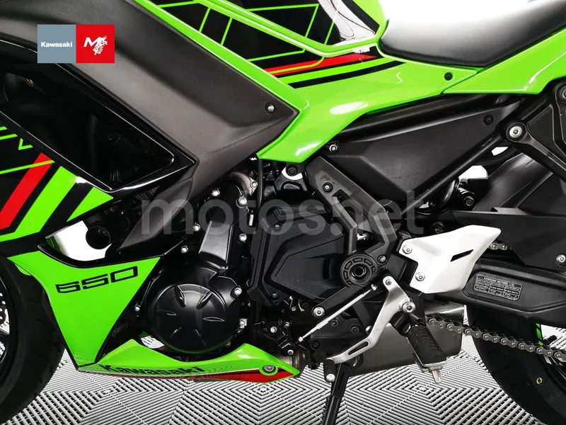 Kawasaki Ninja 650 - Vista 21
