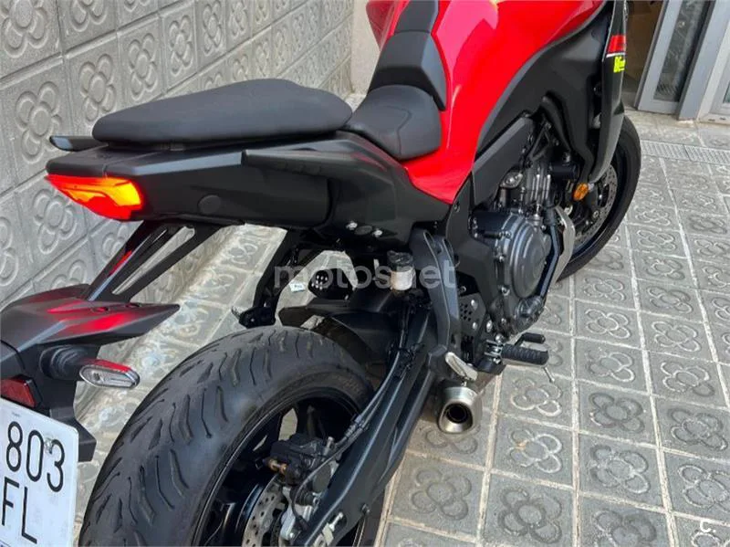 Yamaha Tracer 7 - Vista 12