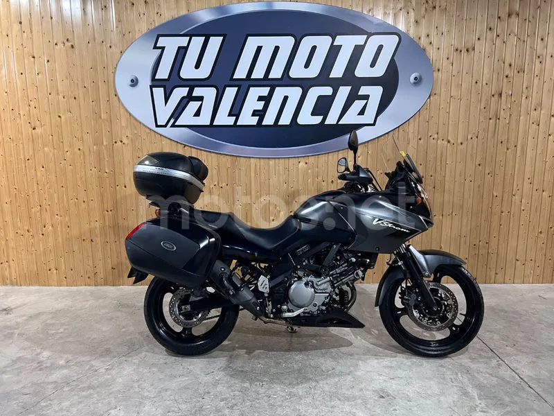 Suzuki V-Strom 650 2700 € 2008 Valencia - 1