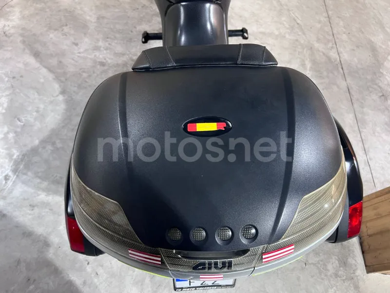 Suzuki V-Strom 650 - Vista 11