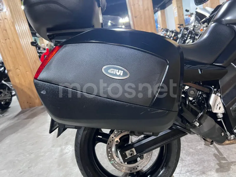 Suzuki V-Strom 650 - Vista 15