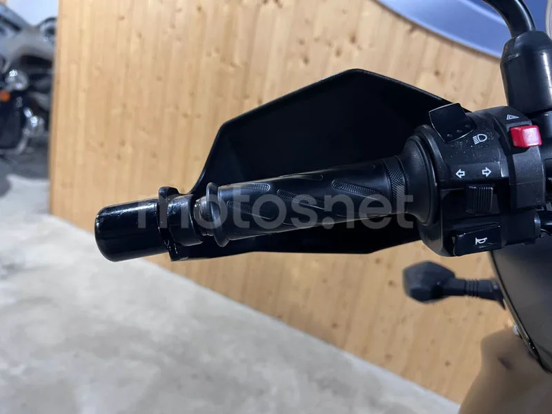 Suzuki V-Strom 650 - Vista 34