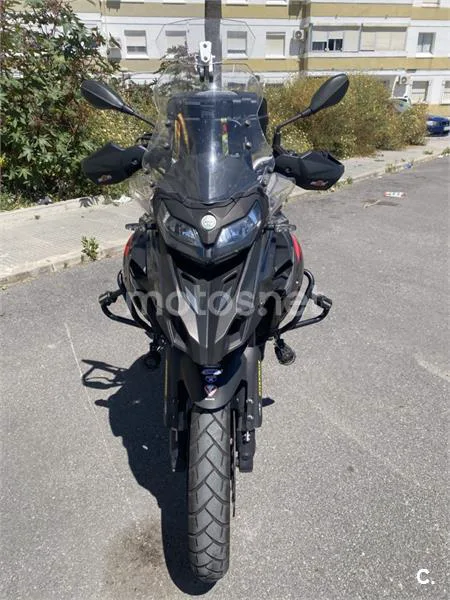 Benelli TRK 502 - Vista 9
