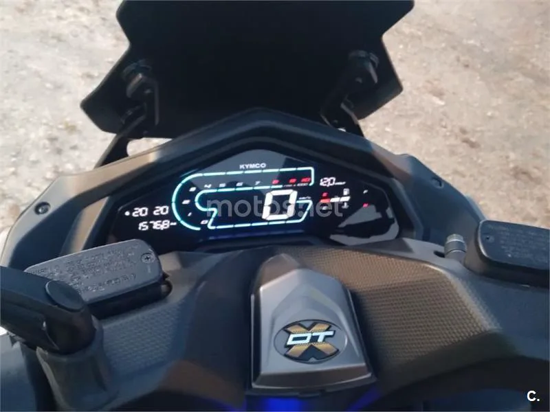 Kymco DTX 125 - Vista 4