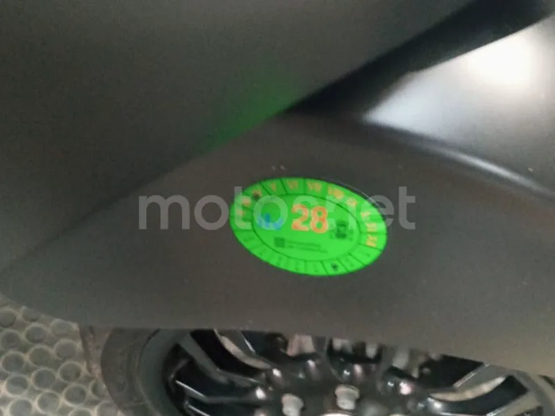 Vespa Sprint 125 - Vista 7