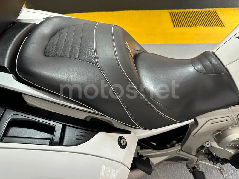 BMW K 1600 GTL - Vista 20