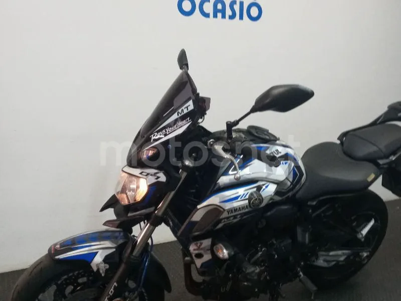 Yamaha MT-07 - Vista 3