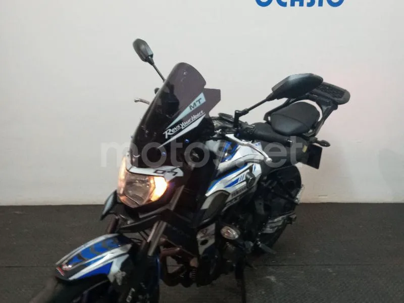 Yamaha MT-07 - Vista 6
