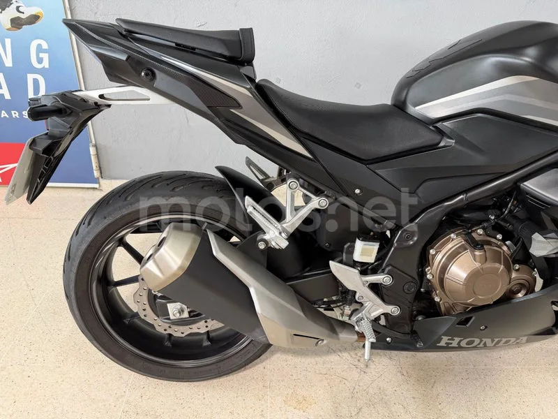Honda CBR500R - Vista 10