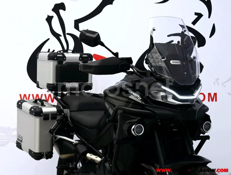 CFMOTO 800MT - Vista 4