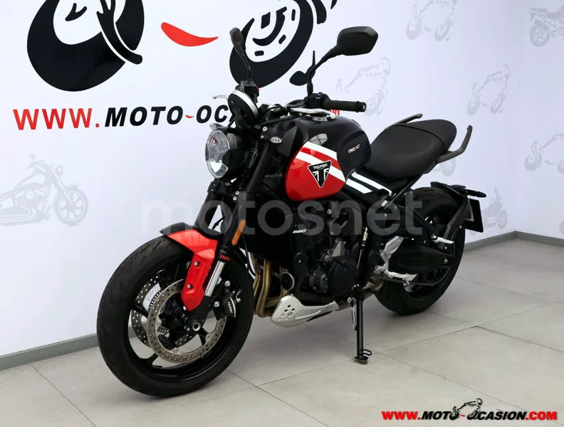 Triumph Trident 660 - Vista 8
