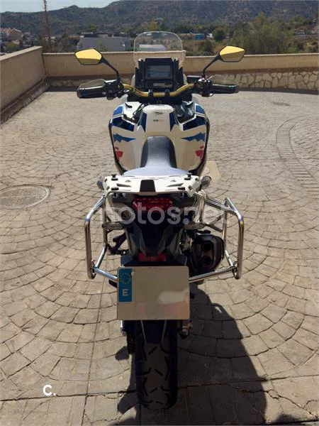 Honda CRF1100L Africa Twin - Vista 4