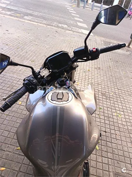 Kawasaki Z650 - Vista 4