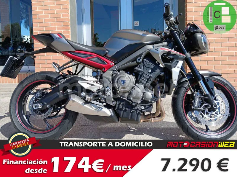 Triumph Street Triple 7290 € 2021 Valencia - 1