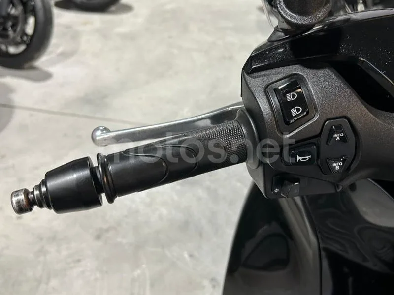 Honda SH125i - Vista 18