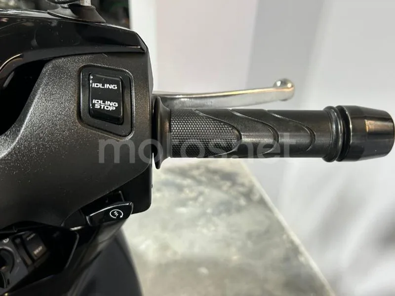Honda SH125i - Vista 20
