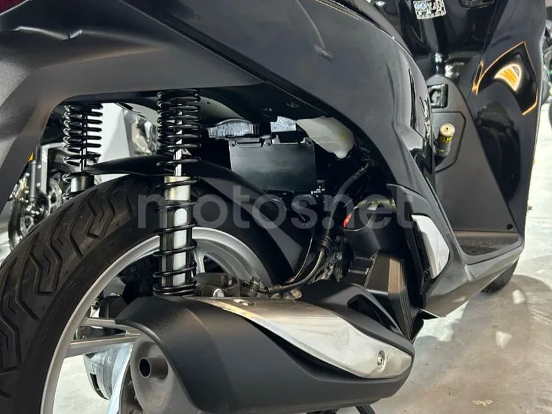 Honda SH125i - Vista 21