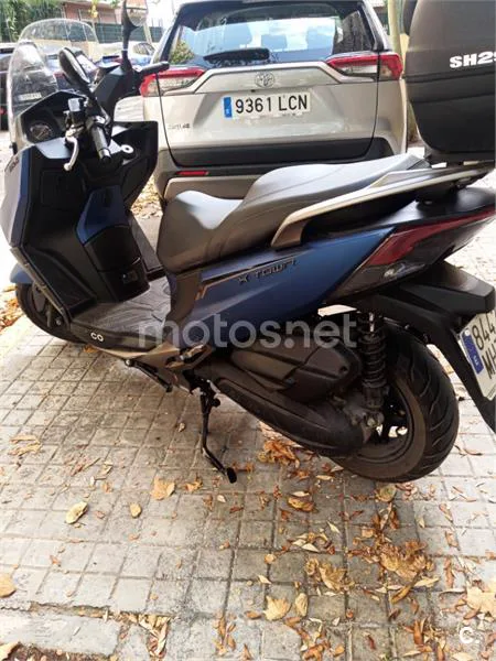 Kymco X-Town CT 125 - Vista 4