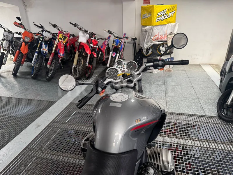 BMW R 850 R - Vista 19