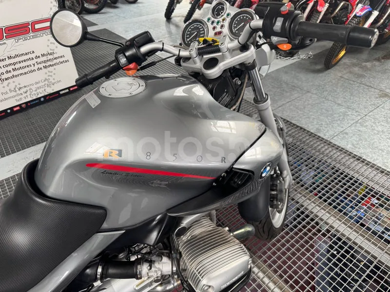 BMW R 850 R - Vista 8