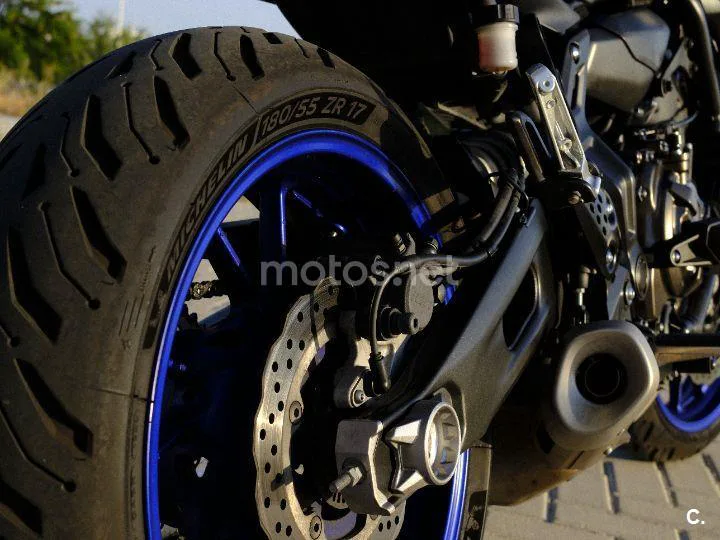Yamaha MT-07 - Vista 3