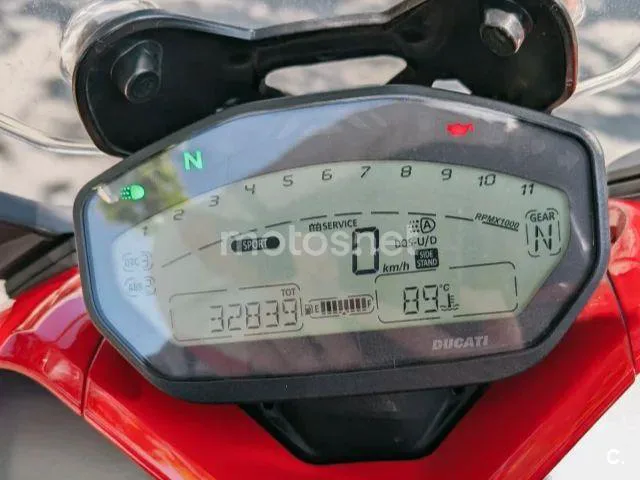 Ducati SuperSport - Vista 4