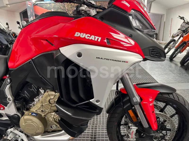 Ducati Multistrada V4 - Vista 12