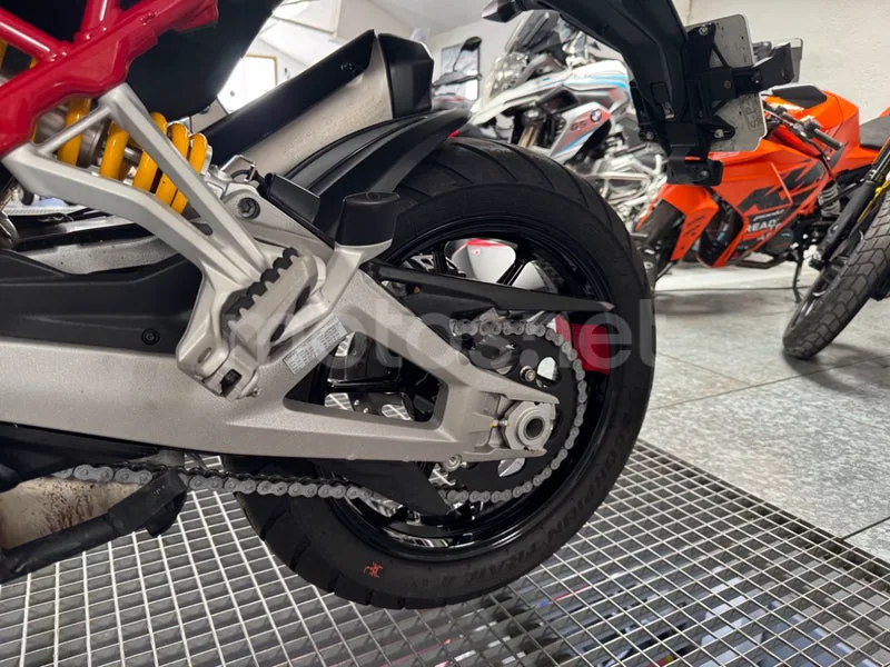 Ducati Multistrada V4 - Vista 19