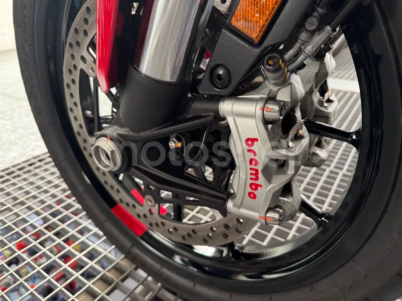 Ducati Multistrada V4 - Vista 30